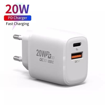 20W Soquete de energia de carregamento rápido A C Carregador de viagem para telefones celulares / laptops / projetores