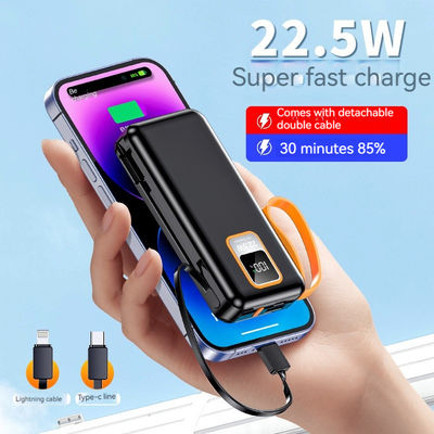 Outdoor 10000mAh TC Port Mini 22.5W Fast Charging Power Bank com cabo e capacidade real