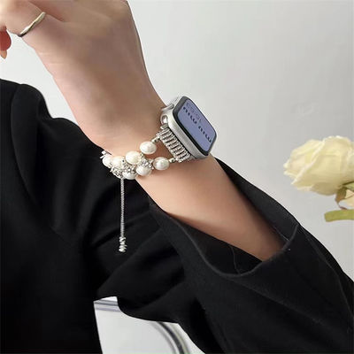 OEM ODM Mulheres Metal Diamantes Brinquedos Pulseira Pulseira Moda Cordas de Relógio artesanais Para iWatch Série 8 7 6 5 4 3 2 1